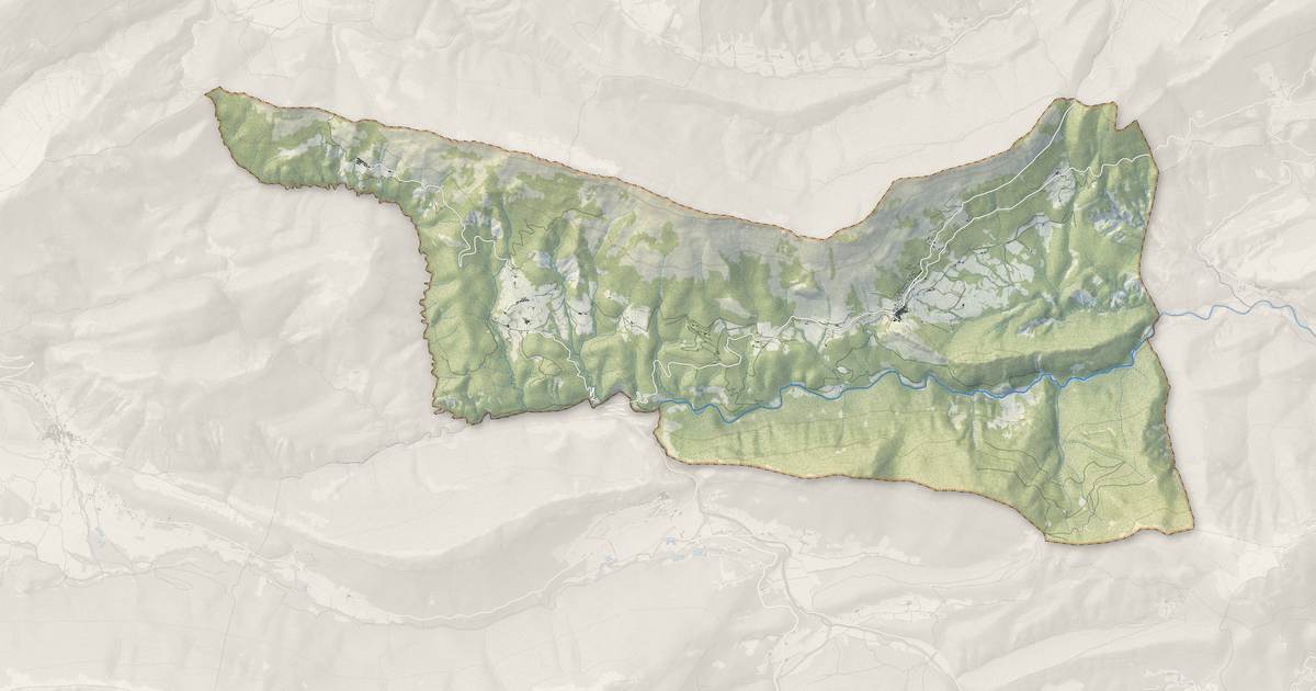 Portrait cartographique de Briançonnet : relief, eau, forêts, bâti et voies, calculés à partir des données de l'IGN