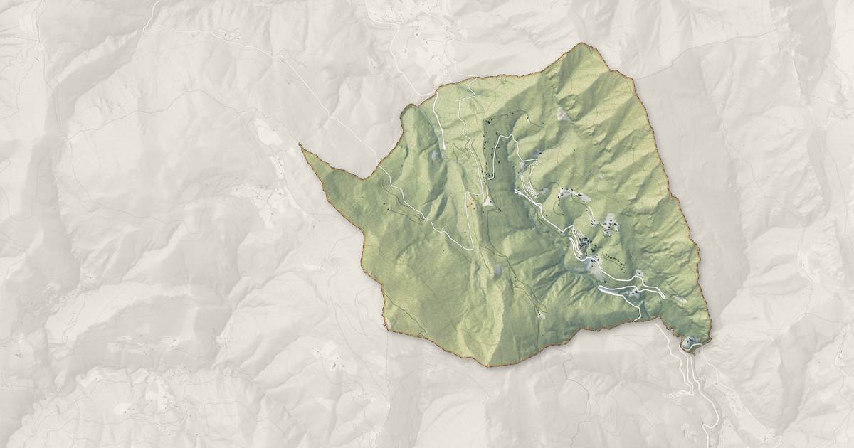Portrait cartographique de Castillon : relief, eau, forêts, bâti et voies, calculés à partir des données de l'IGN