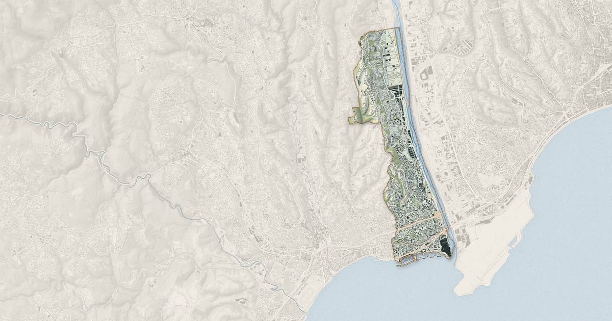 Portrait cartographique de Saint-Laurent-du-Var : relief, eau, forêts, bâti et voies, calculés à partir des données de l'IGN