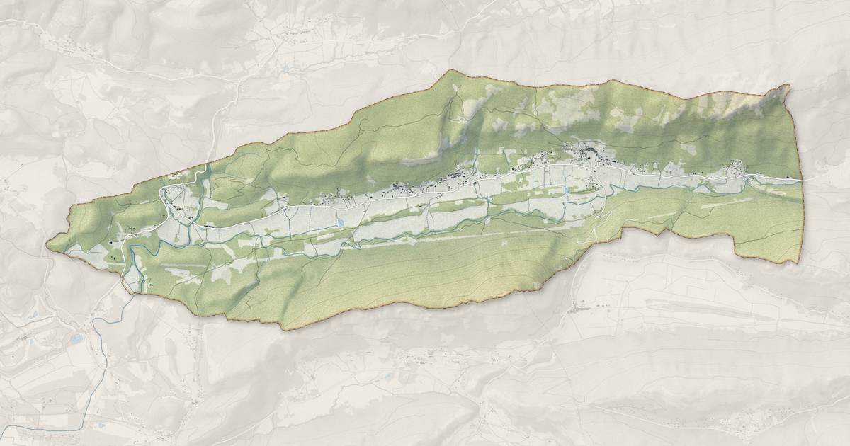 Portrait cartographique de Valderoure : relief, eau, forêts, bâti et voies, calculés à partir des données de l'IGN