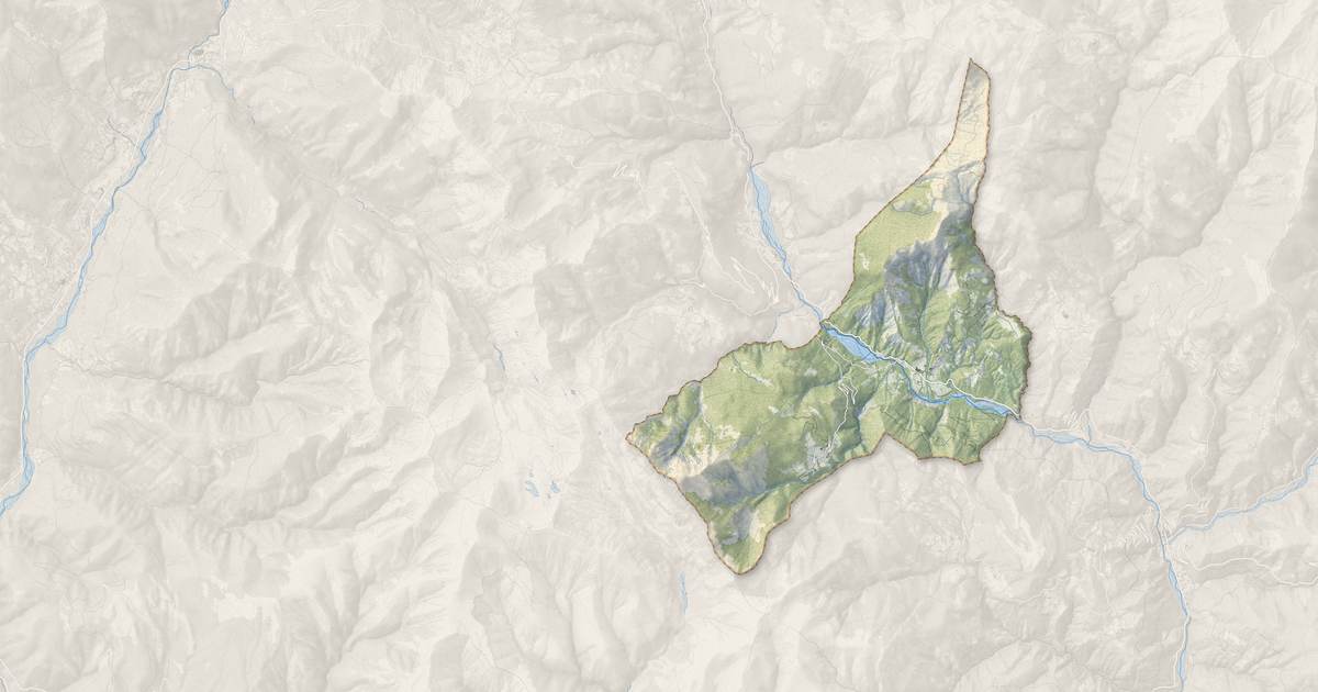 Portrait cartographique de Villeneuve-d'Entraunes : relief, eau, forêts, bâti et voies, calculés à partir des données de l'IGN