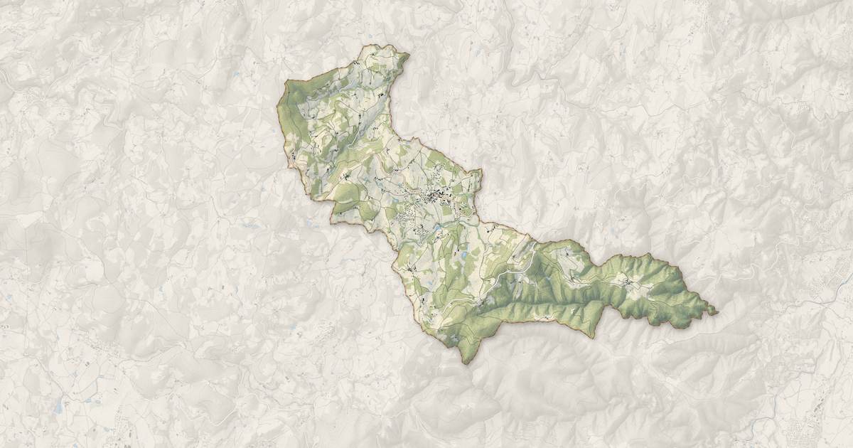 Portrait cartographique de Alboussière : relief, eau, forêts, bâti et voies, calculés à partir des données de l'IGN