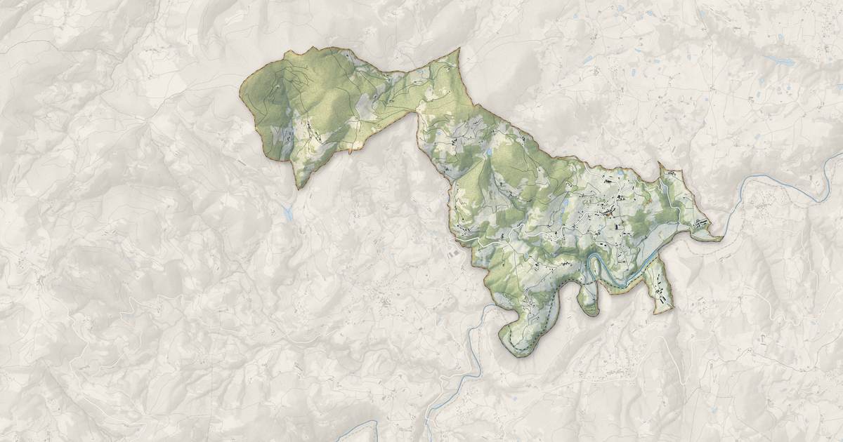 Portrait cartographique de Arlebosc : relief, eau, forêts, bâti et voies, calculés à partir des données de l'IGN