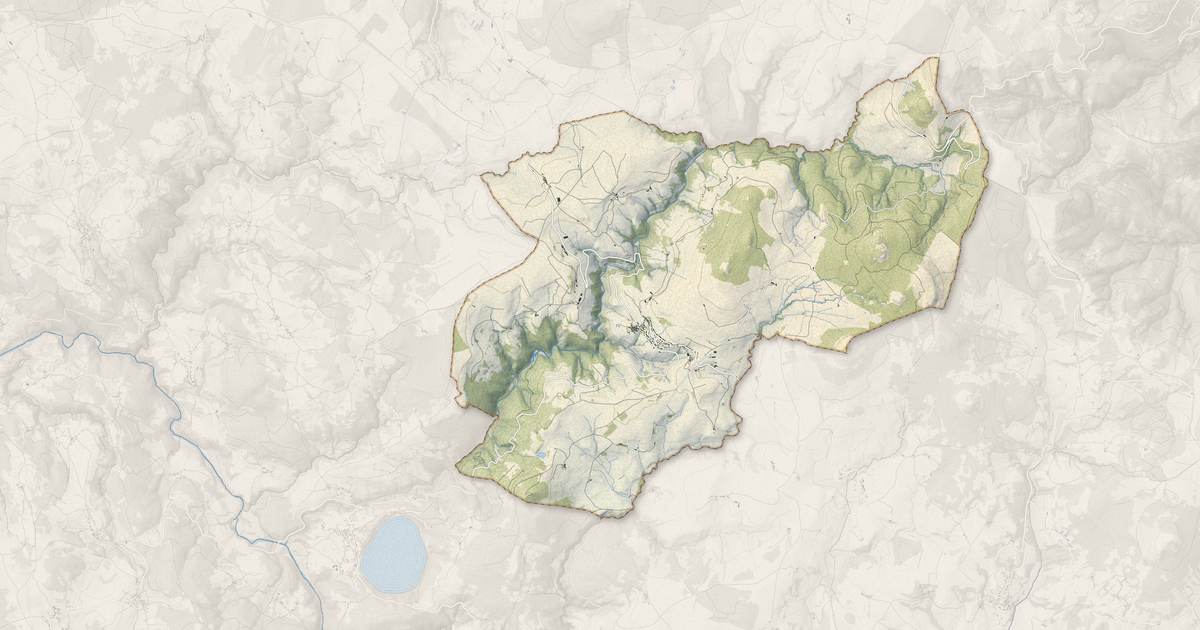 Portrait cartographique de Le Béage : relief, eau, forêts, bâti et voies, calculés à partir des données de l'IGN