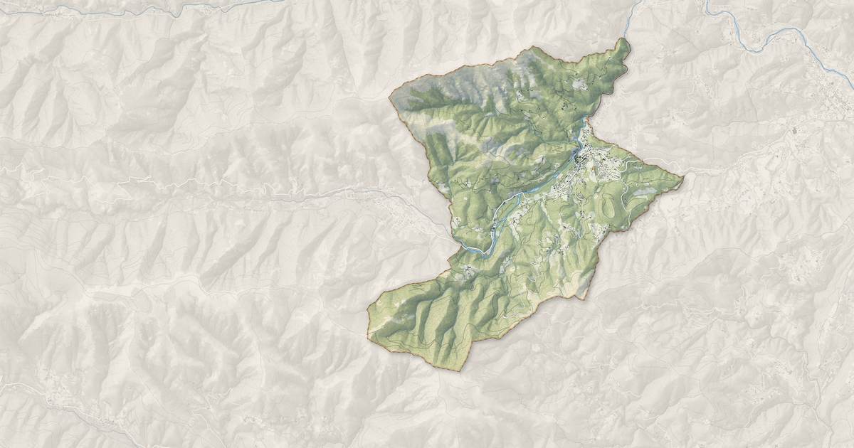 Portrait cartographique de Jaujac : relief, eau, forêts, bâti et voies, calculés à partir des données de l'IGN