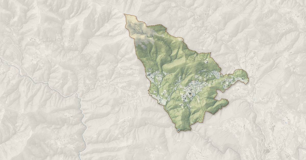 Portrait cartographique de Joannas : relief, eau, forêts, bâti et voies, calculés à partir des données de l'IGN