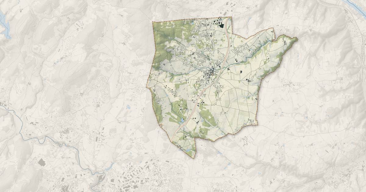 Portrait cartographique de Peaugres : relief, eau, forêts, bâti et voies, calculés à partir des données de l'IGN