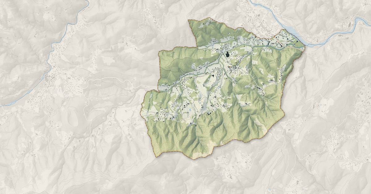 Portrait cartographique de Prades : relief, eau, forêts, bâti et voies, calculés à partir des données de l'IGN