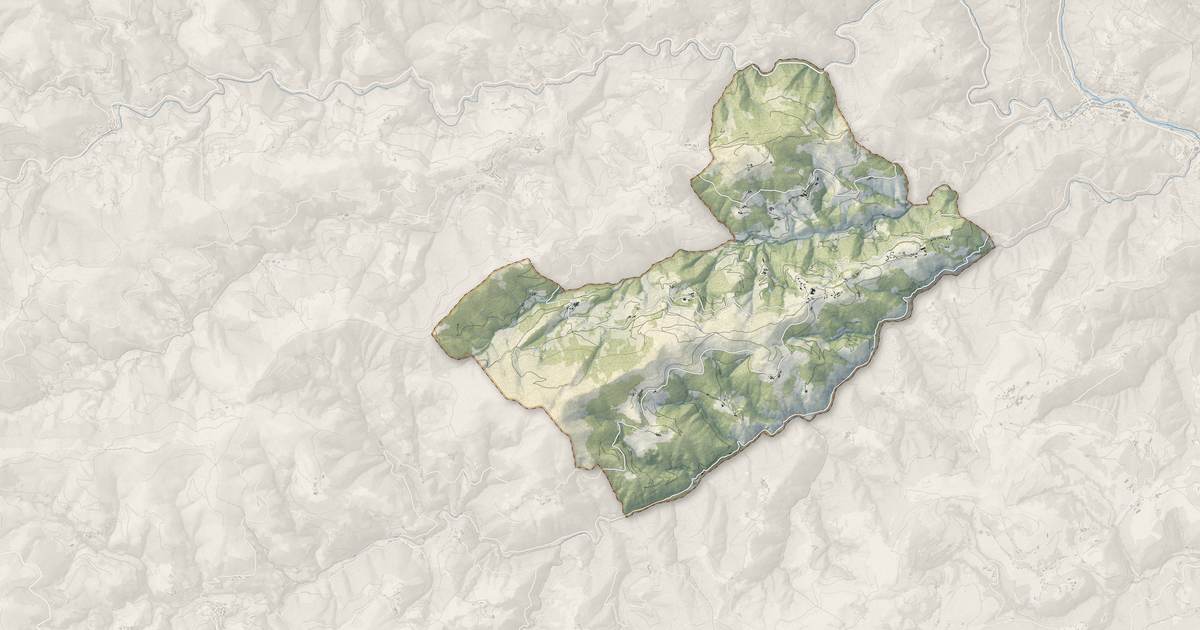 Portrait cartographique de Saint-Étienne-de-Serre : relief, eau, forêts, bâti et voies, calculés à partir des données de l'IGN
