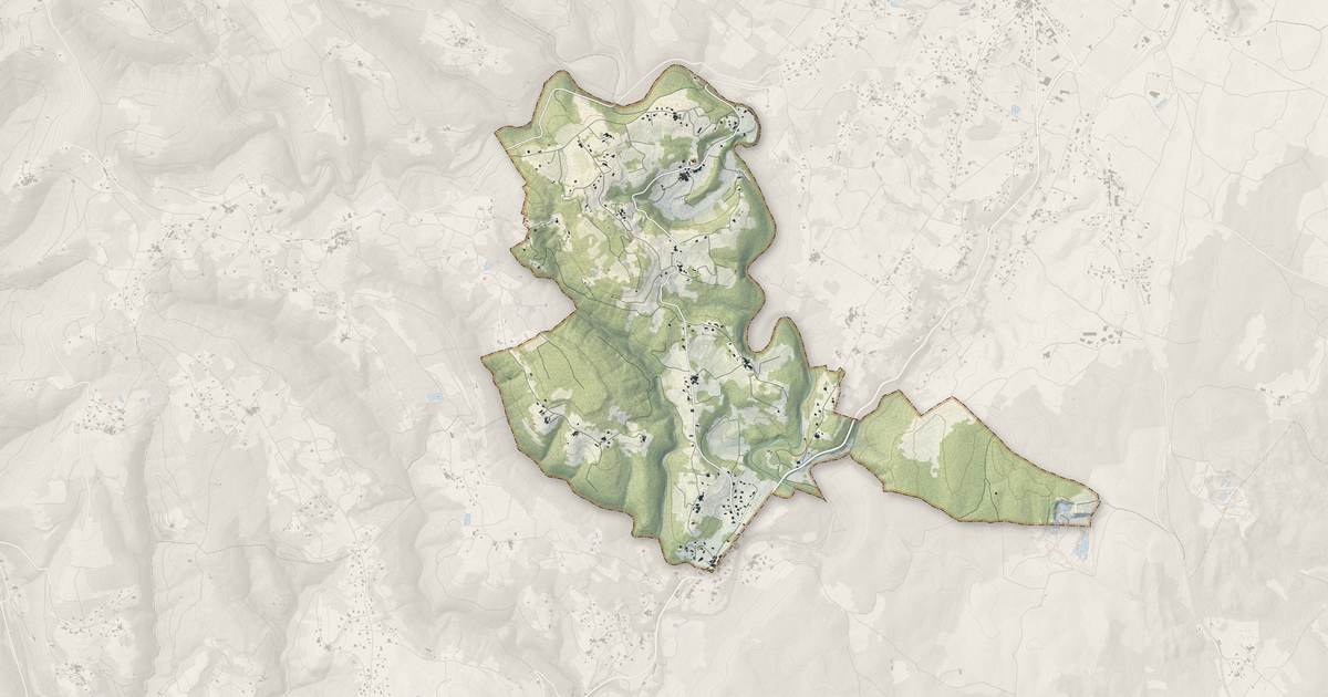 Portrait cartographique de Saint-Genest-de-Beauzon : relief, eau, forêts, bâti et voies, calculés à partir des données de l'IGN