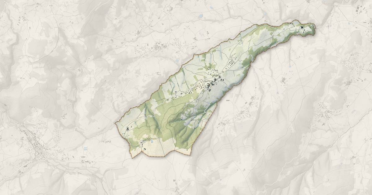 Portrait cartographique de Saint-Jacques-d'Atticieux : relief, eau, forêts, bâti et voies, calculés à partir des données de l'IGN