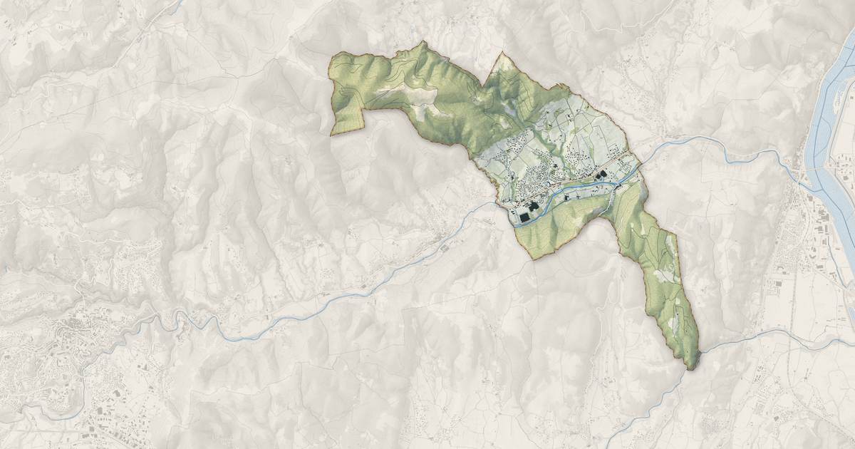 Portrait cartographique de Saint-Julien-en-Saint-Alban : relief, eau, forêts, bâti et voies, calculés à partir des données de l'IGN