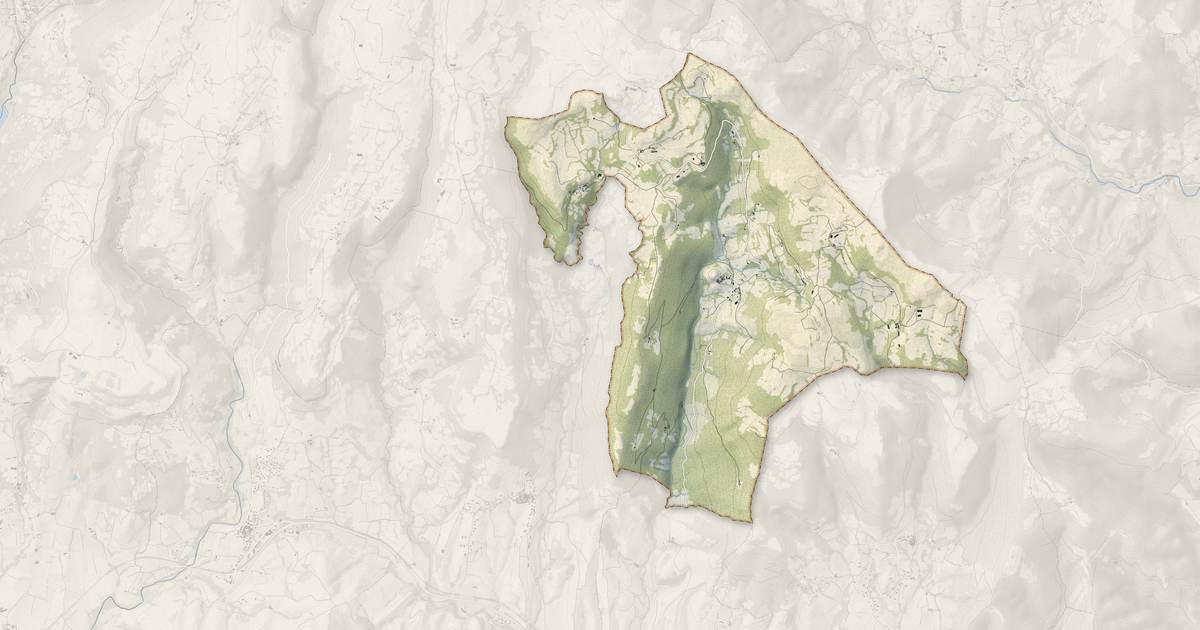 Portrait cartographique de Sceautres : relief, eau, forêts, bâti et voies, calculés à partir des données de l'IGN