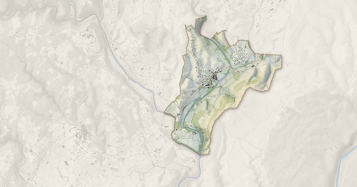 Portrait cartographique de Uzer : relief, eau, forêts, bâti et voies, calculés à partir des données de l'IGN