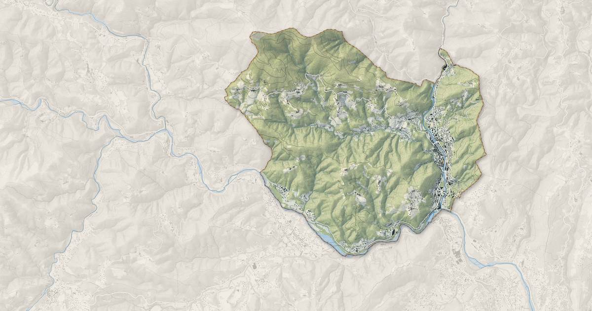 Portrait cartographique de Vals-les-Bains : relief, eau, forêts, bâti et voies, calculés à partir des données de l'IGN