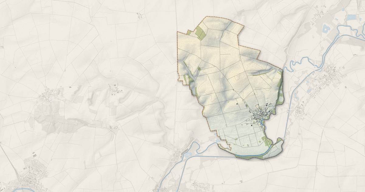 Portrait cartographique de Avaux : relief, eau, forêts, bâti et voies, calculés à partir des données de l'IGN