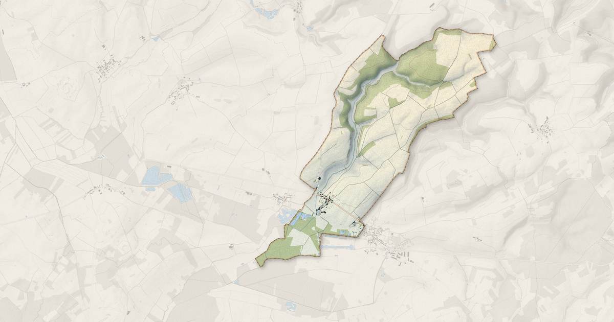 Portrait cartographique de Bar-lès-Buzancy : relief, eau, forêts, bâti et voies, calculés à partir des données de l'IGN