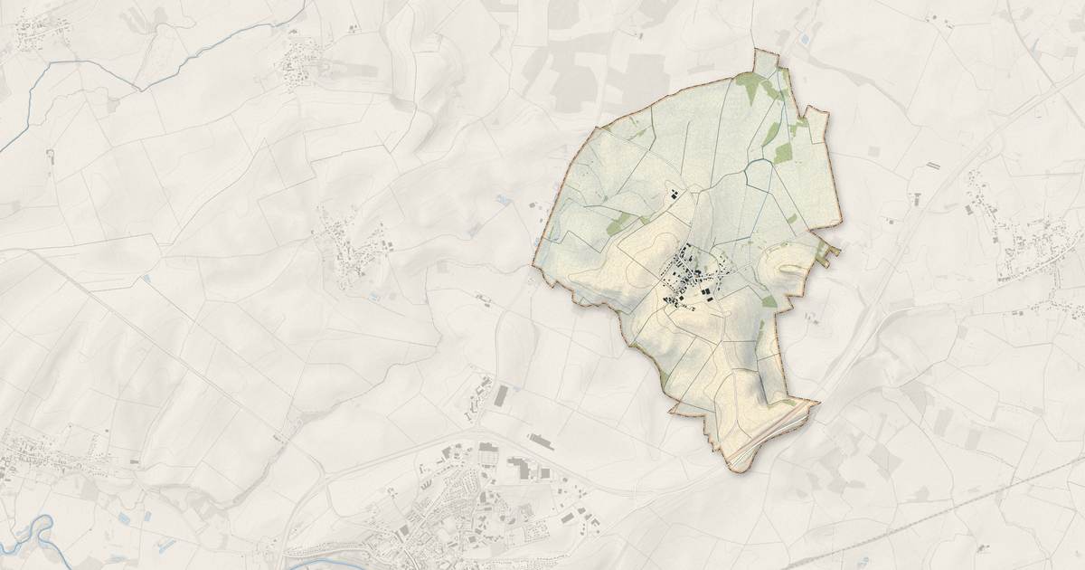 Portrait cartographique de Bertoncourt : relief, eau, forêts, bâti et voies, calculés à partir des données de l'IGN