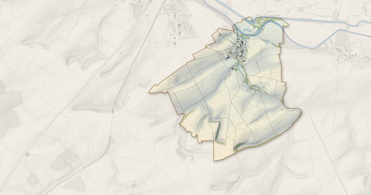 Portrait cartographique de Biermes : relief, eau, forêts, bâti et voies, calculés à partir des données de l'IGN