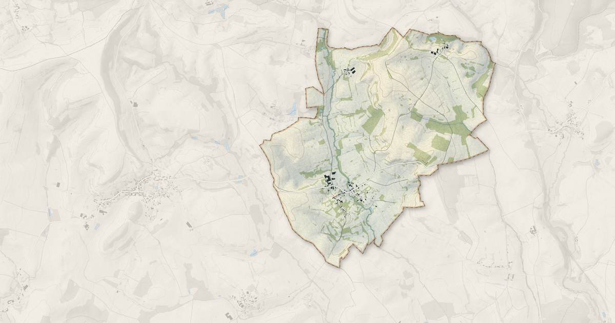 Portrait cartographique de Givron : relief, eau, forêts, bâti et voies, calculés à partir des données de l'IGN