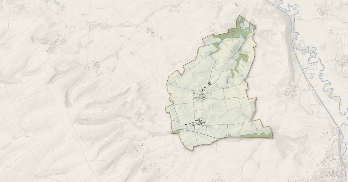 Portrait cartographique de Grivy-Loisy : relief, eau, forêts, bâti et voies, calculés à partir des données de l'IGN