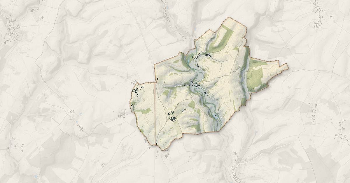Portrait cartographique de Guincourt : relief, eau, forêts, bâti et voies, calculés à partir des données de l'IGN