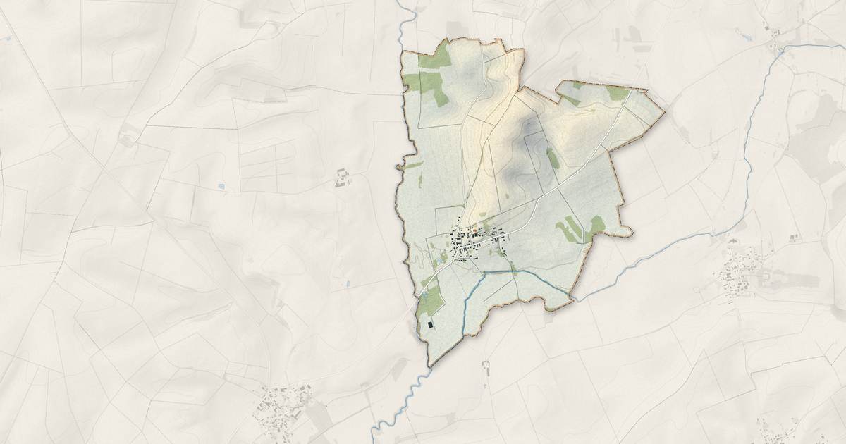 Portrait cartographique de Inaumont : relief, eau, forêts, bâti et voies, calculés à partir des données de l'IGN