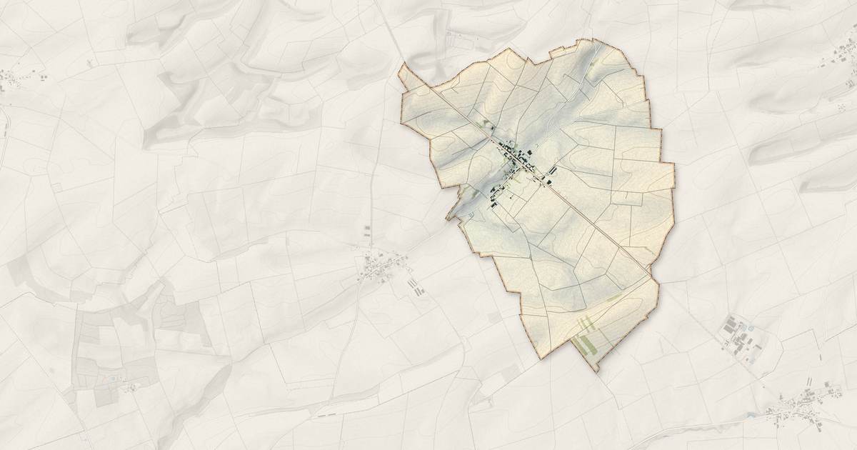 Portrait cartographique de Ménil-Annelles : relief, eau, forêts, bâti et voies, calculés à partir des données de l'IGN
