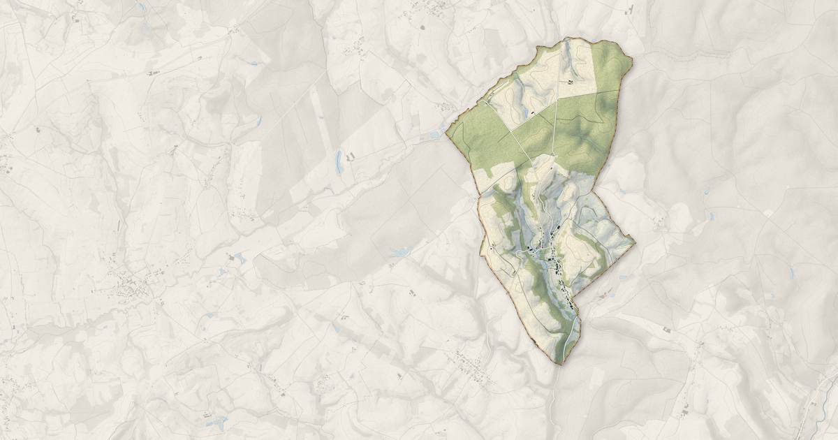 Portrait cartographique de Montmeillant : relief, eau, forêts, bâti et voies, calculés à partir des données de l'IGN