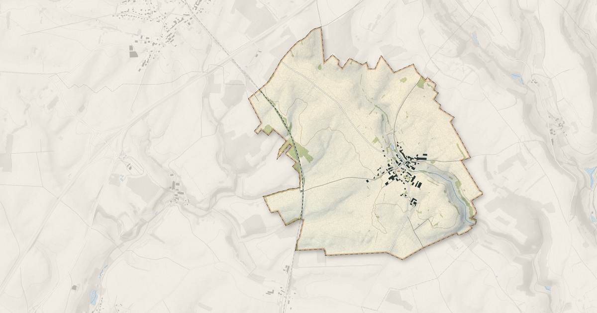 Portrait cartographique de Puiseux : relief, eau, forêts, bâti et voies, calculés à partir des données de l'IGN