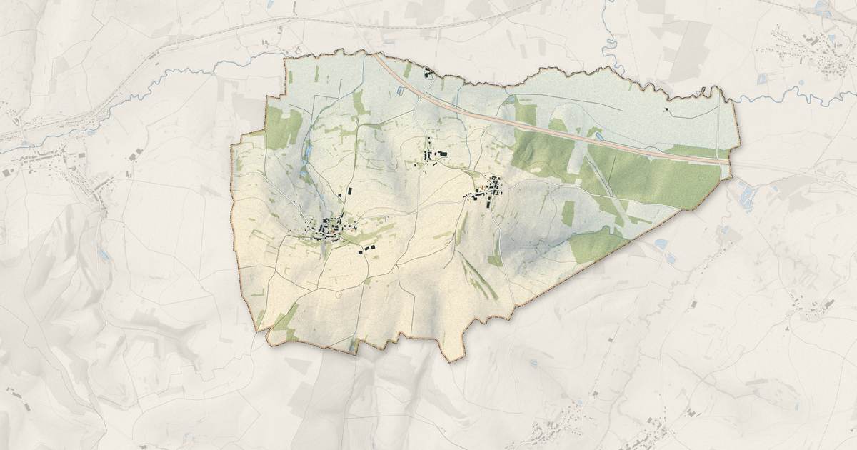 Portrait cartographique de Remilly-les-Pothées : relief, eau, forêts, bâti et voies, calculés à partir des données de l'IGN