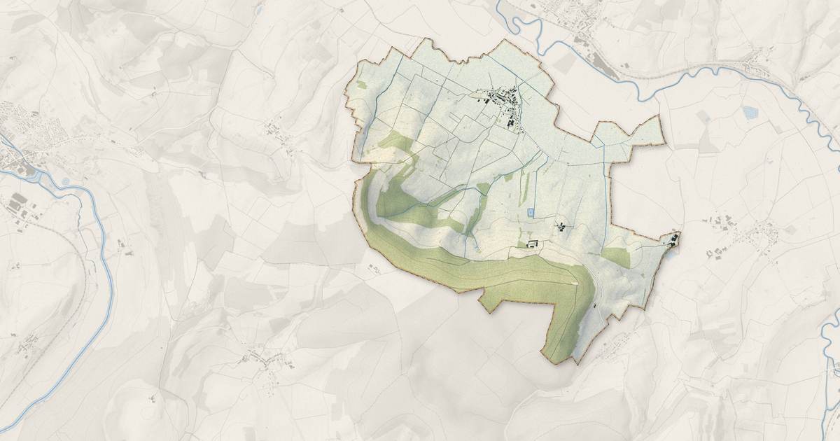 Portrait cartographique de Sailly : relief, eau, forêts, bâti et voies, calculés à partir des données de l'IGN