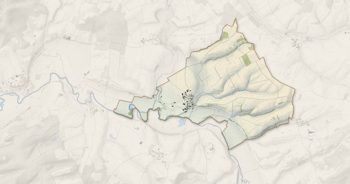 Portrait cartographique de Saint-Juvin : relief, eau, forêts, bâti et voies, calculés à partir des données de l'IGN