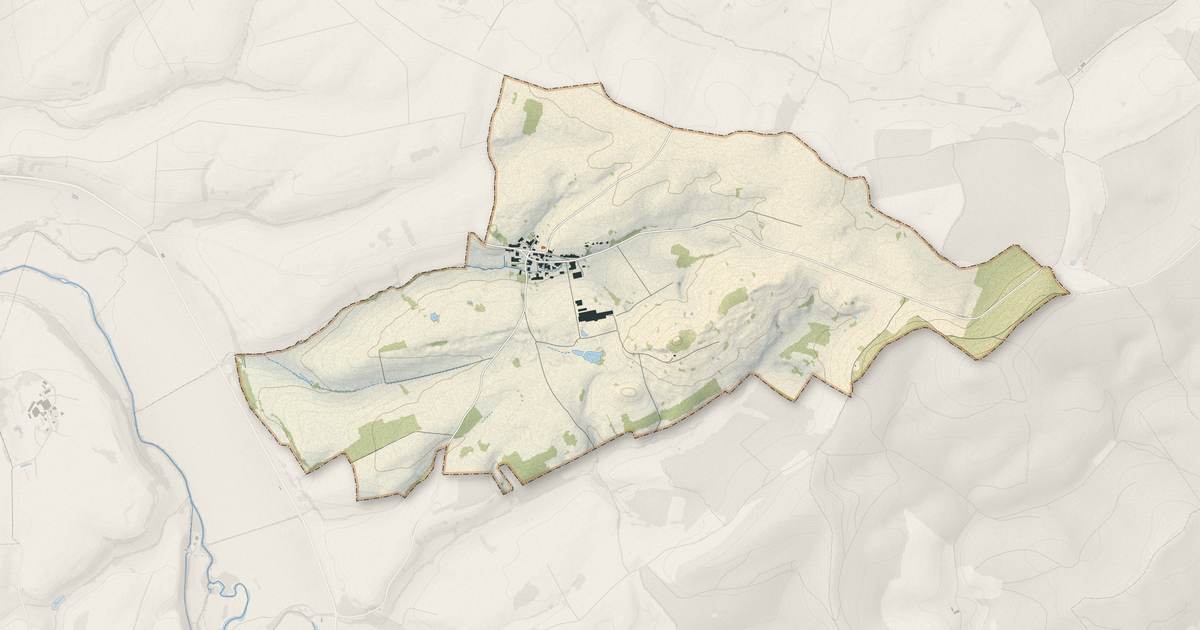Portrait cartographique de Sommerance : relief, eau, forêts, bâti et voies, calculés à partir des données de l'IGN