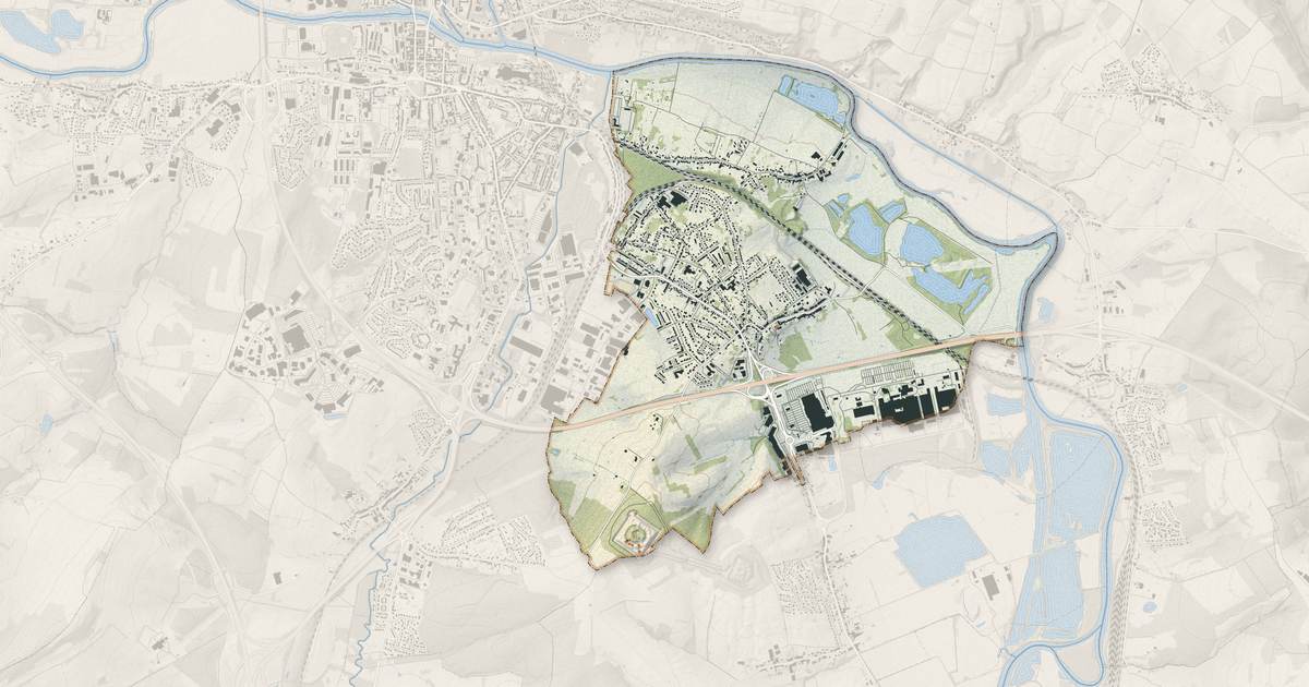Portrait cartographique de Villers-Semeuse : relief, eau, forêts, bâti et voies, calculés à partir des données de l'IGN