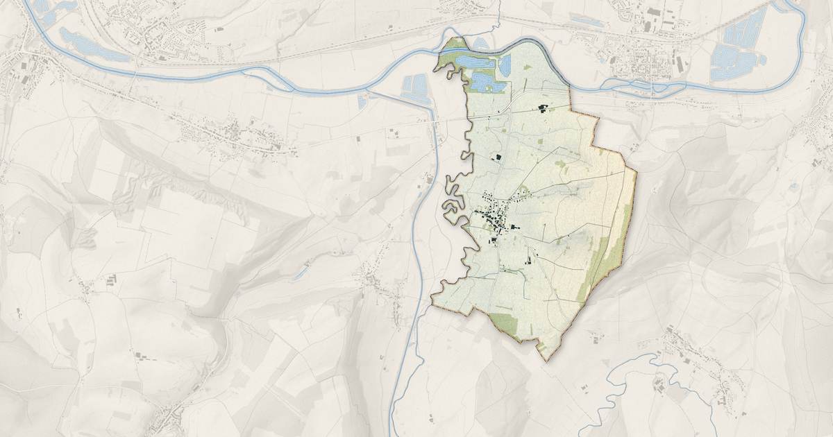 Portrait cartographique de Villers-sur-Bar : relief, eau, forêts, bâti et voies, calculés à partir des données de l'IGN