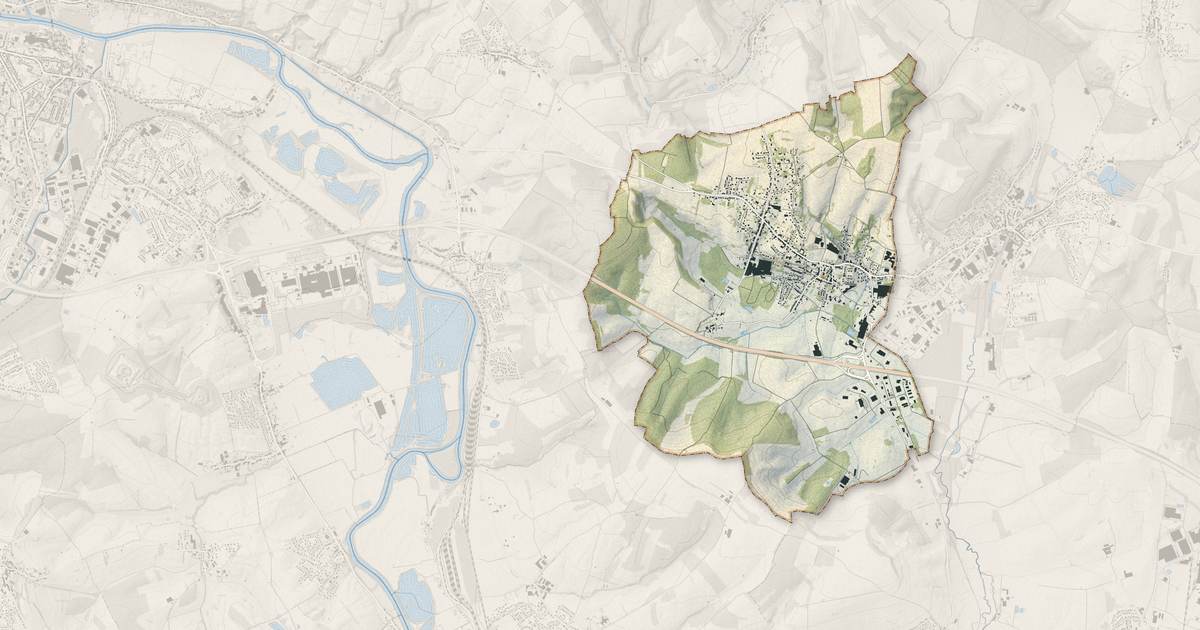 Portrait cartographique de Vivier-au-Court : relief, eau, forêts, bâti et voies, calculés à partir des données de l'IGN