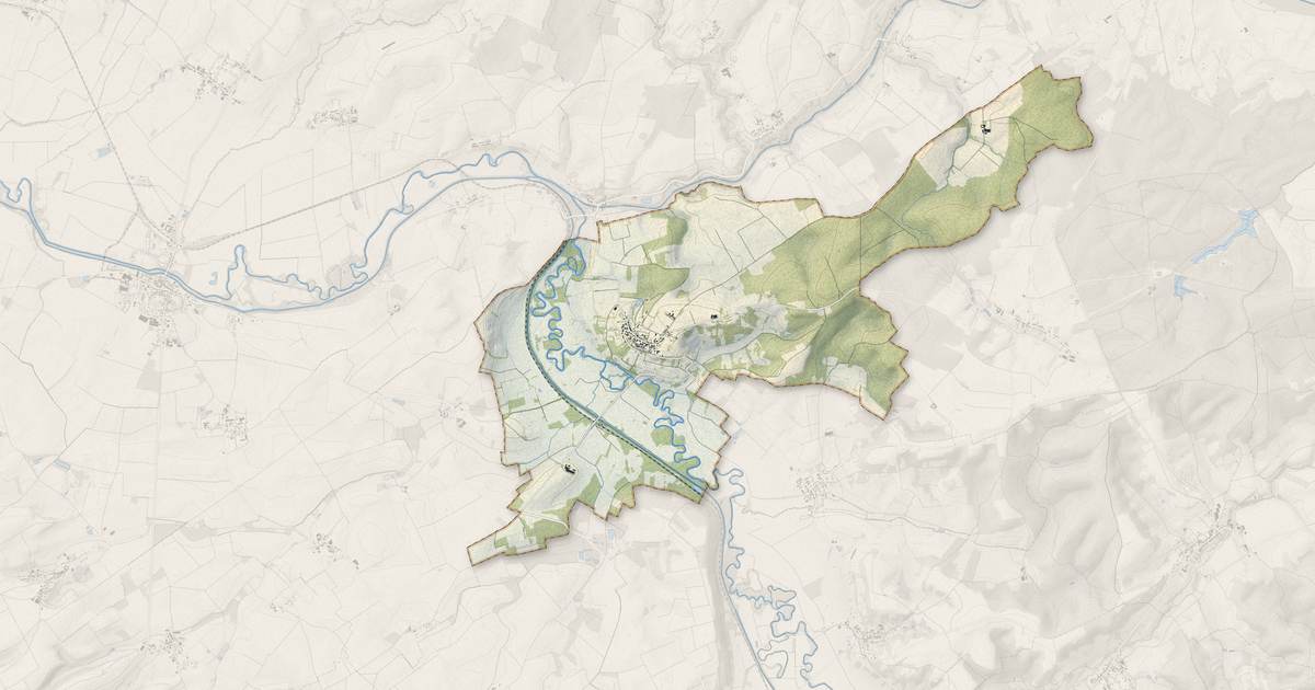 Portrait cartographique de Voncq : relief, eau, forêts, bâti et voies, calculés à partir des données de l'IGN