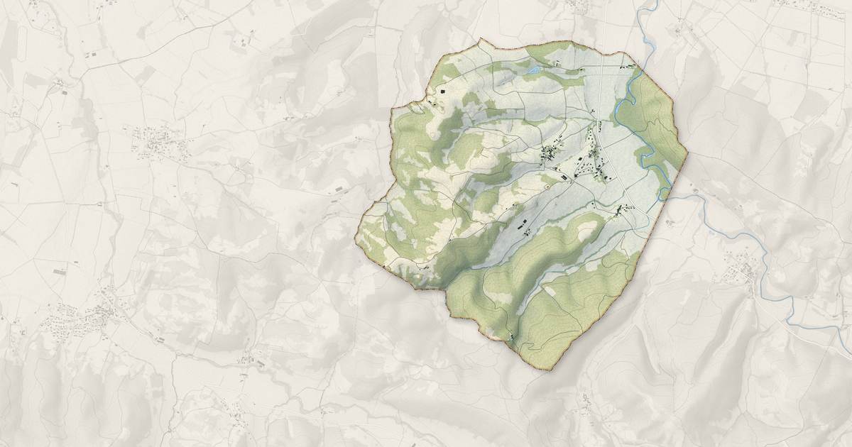 Portrait cartographique de Arvigna : relief, eau, forêts, bâti et voies, calculés à partir des données de l'IGN