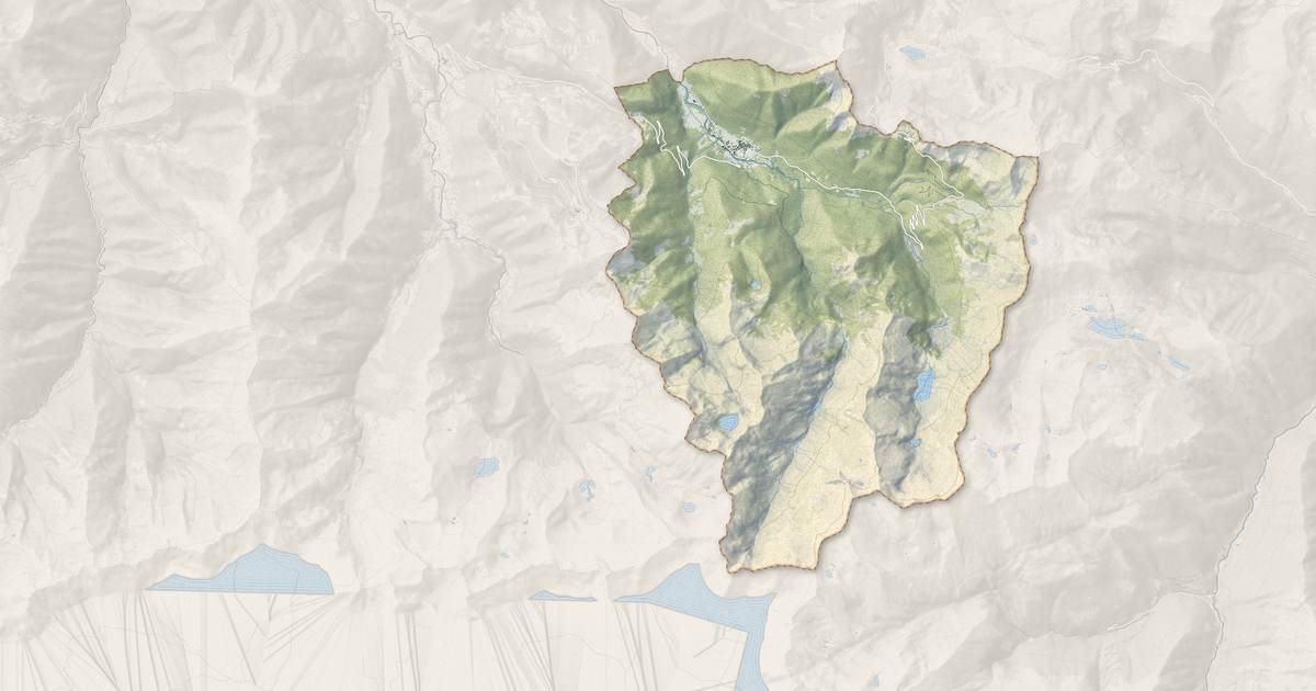 Portrait cartographique de Aulus-les-Bains : relief, eau, forêts, bâti et voies, calculés à partir des données de l'IGN