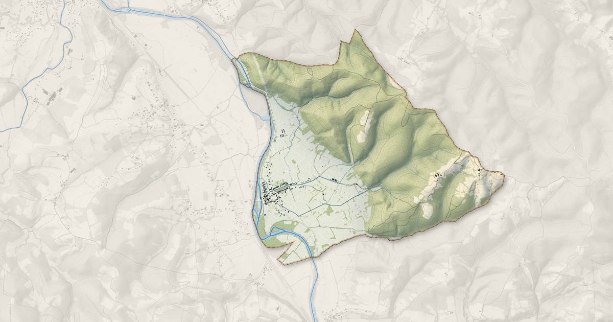 Portrait cartographique de La Bastide-du-Salat : relief, eau, forêts, bâti et voies, calculés à partir des données de l'IGN