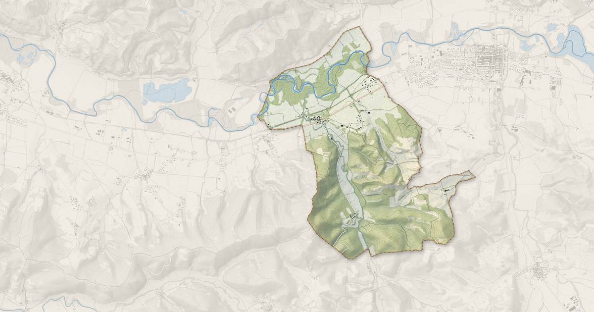 Portrait cartographique de Besset : relief, eau, forêts, bâti et voies, calculés à partir des données de l'IGN