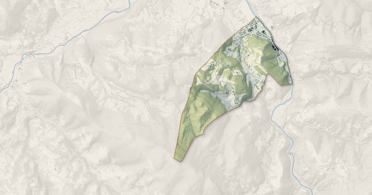 Portrait cartographique de Eycheil : relief, eau, forêts, bâti et voies, calculés à partir des données de l'IGN