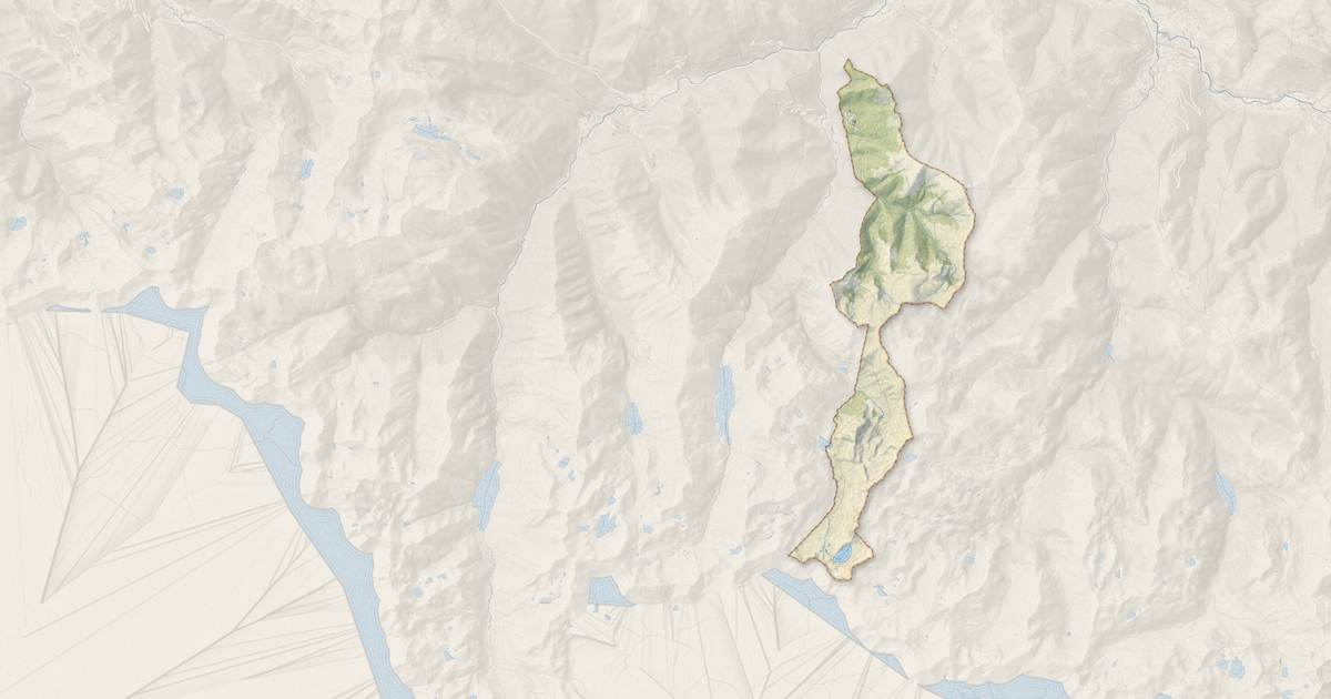 Portrait cartographique de Gestiès : relief, eau, forêts, bâti et voies, calculés à partir des données de l'IGN