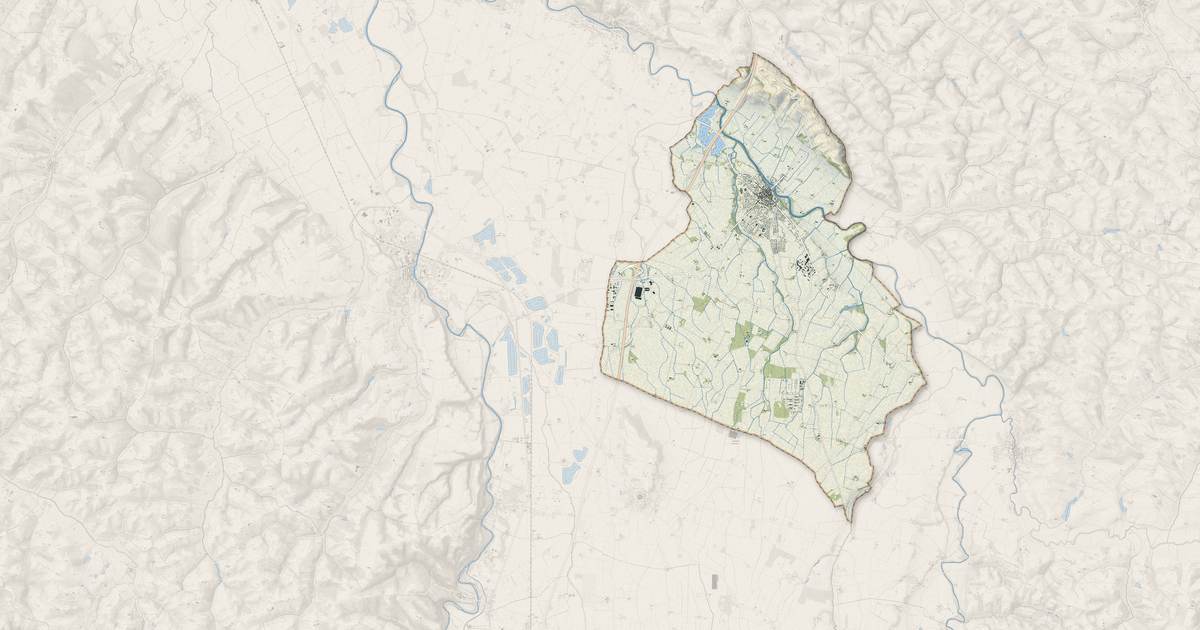 Portrait cartographique de Mazères : relief, eau, forêts, bâti et voies, calculés à partir des données de l'IGN
