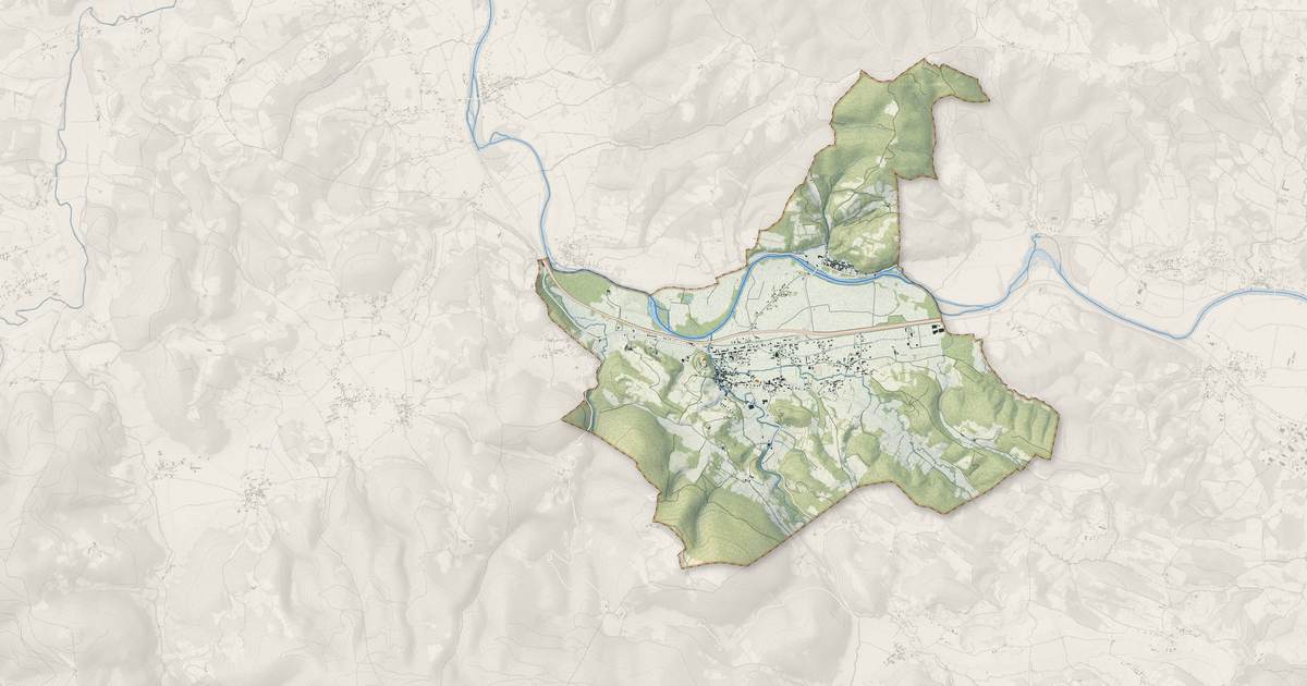 Portrait cartographique de Prat-Bonrepaux : relief, eau, forêts, bâti et voies, calculés à partir des données de l'IGN