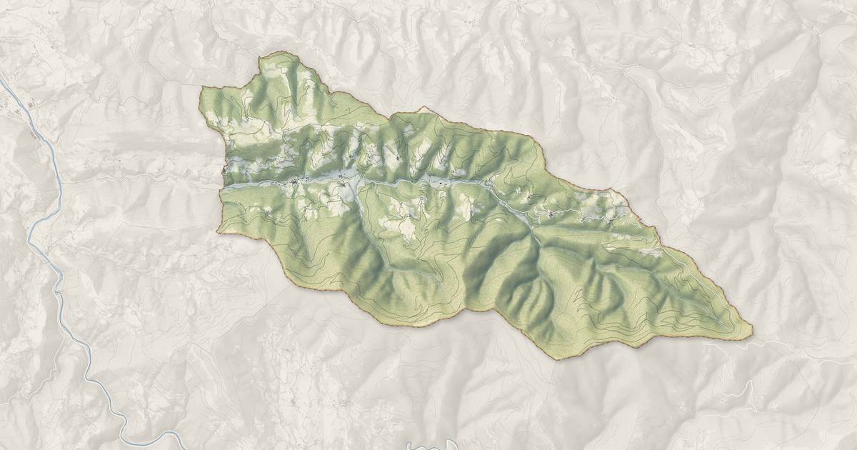 Portrait cartographique de Rivèrenert : relief, eau, forêts, bâti et voies, calculés à partir des données de l'IGN