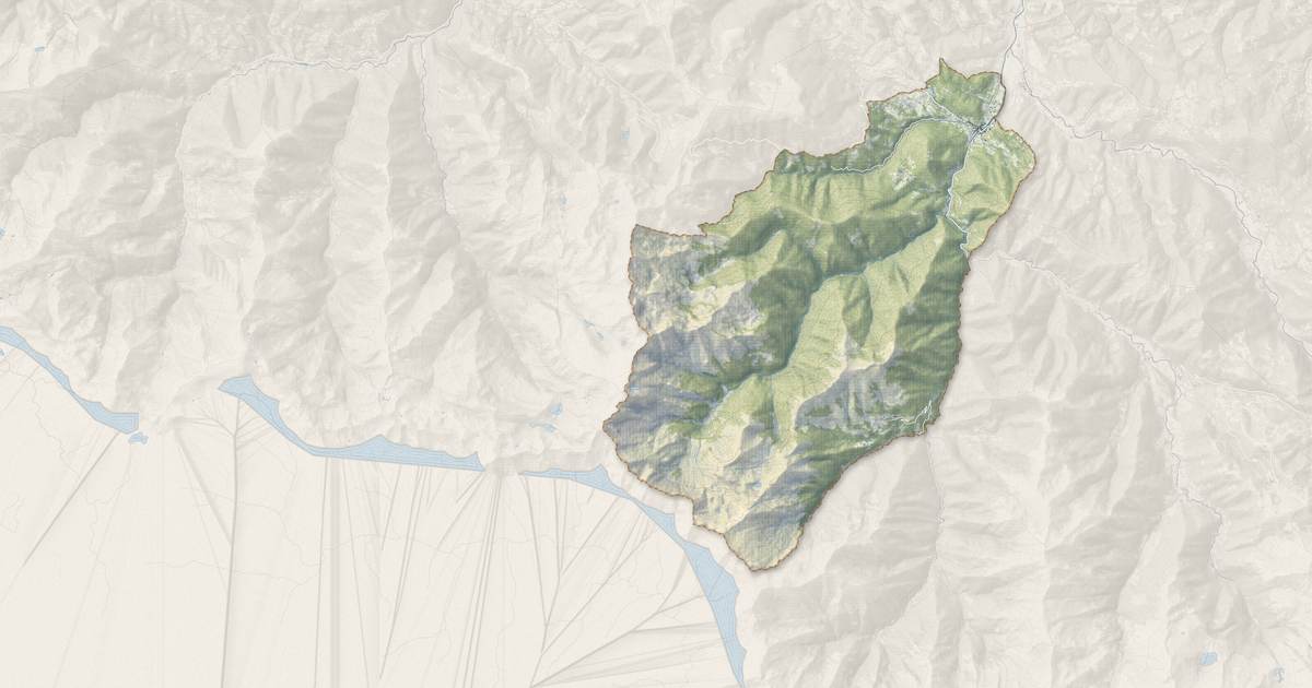 Portrait cartographique de Seix : relief, eau, forêts, bâti et voies, calculés à partir des données de l'IGN