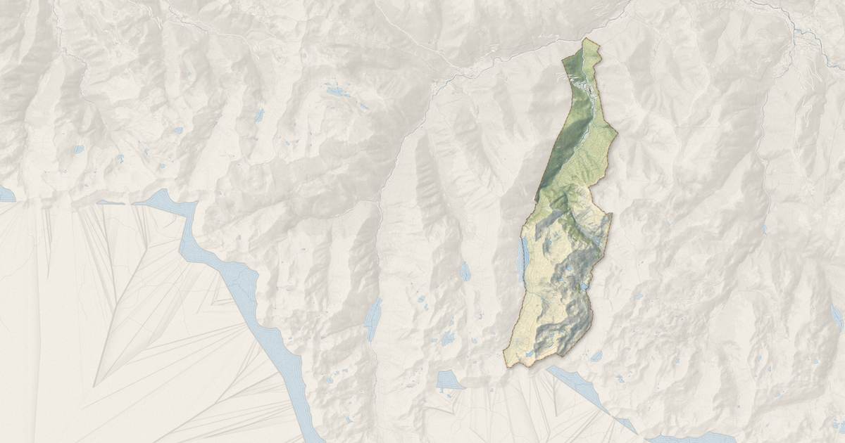 Portrait cartographique de Siguer : relief, eau, forêts, bâti et voies, calculés à partir des données de l'IGN