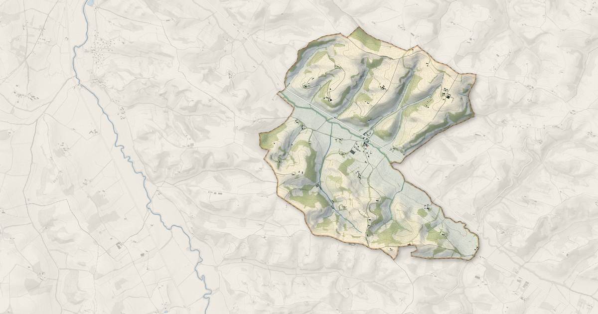 Portrait cartographique de Villeneuve-du-Latou : relief, eau, forêts, bâti et voies, calculés à partir des données de l'IGN